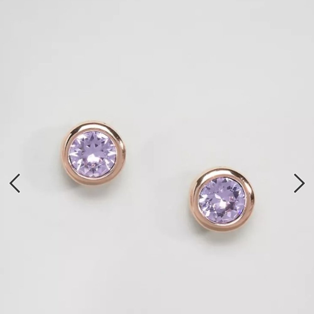 Ted Baker London SINAA LILAC PURPLE Stud Earrings